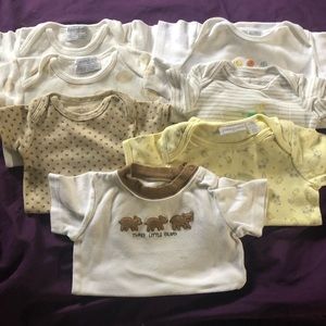 Gender neutral onesies lot